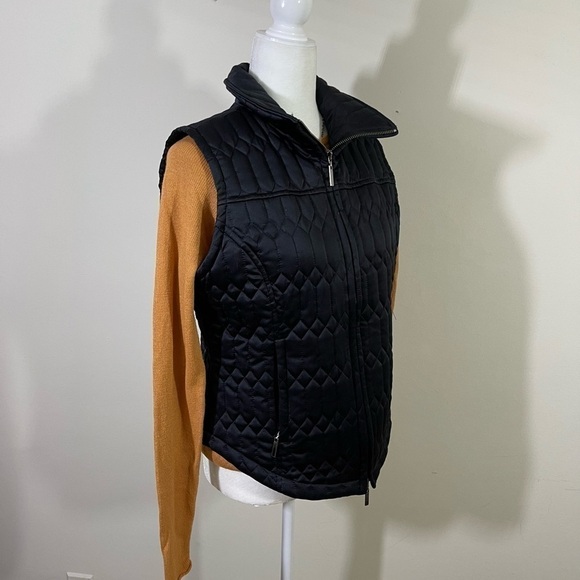 Context sz med black quilted vest in very soft fabric - Picture 3 of 12